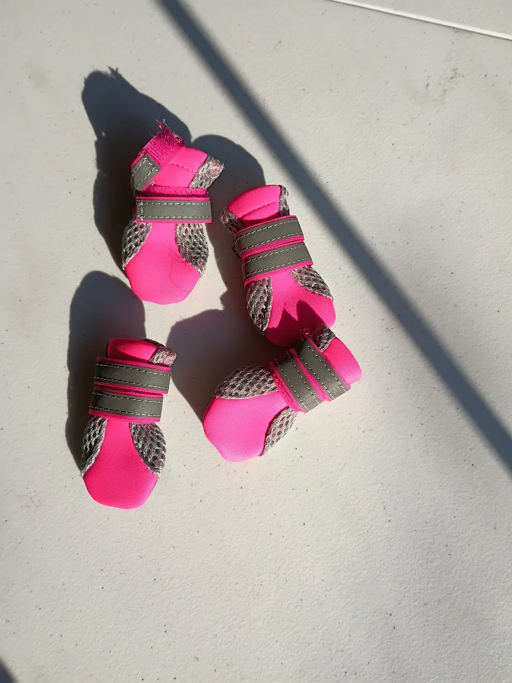 Set of 4 Pink/Gray Mesh Dog Boots/Shoes Size M Reflective, All Breeds Athletic